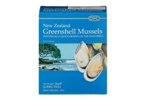 halve schelp met mossel