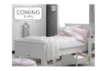 new basic tienerbed