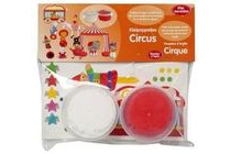 circus kleipoppetjes