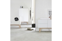 babykamer sixties wit mat naturel