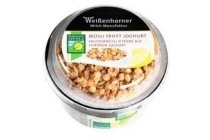 muesli met citroenyoghurt