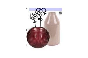 vase glass burgundy