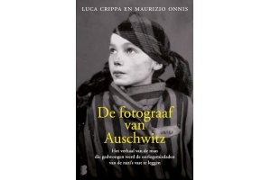 de fotograaf van auschwitz