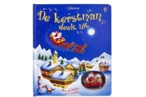 de kerstman deelt uit