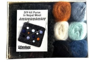 diy kit purse in nepal wool