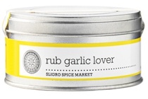 rubs garlic