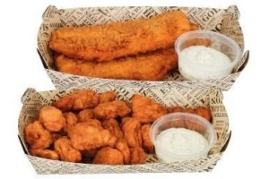kibbeling of lekkerbekjes met saus