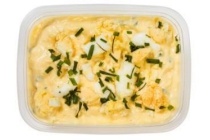 ons thuismerk scharrelei bieslook salade