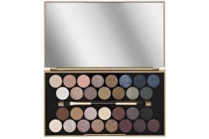 revolution fortune favors the brave eyeshadow palette