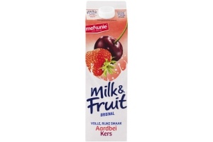 milk en fruit aardbei kers