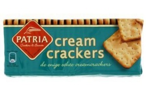 patria cream crackers