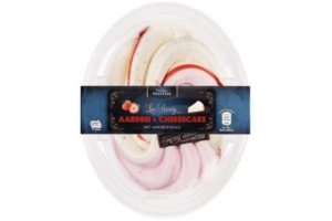luxe ijsdessert aardbei