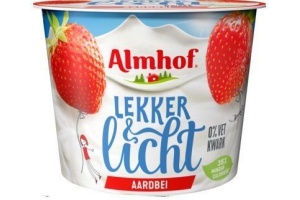 almhof lekker en licht kwark aardbei
