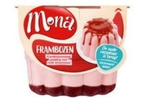 mona frambozen pudding met rode bessensaus