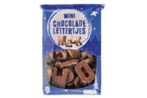 mini chocoladelettertjes