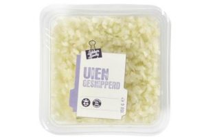 gesnipperde uien