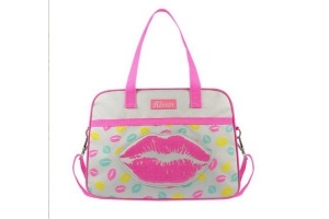 tas kiss