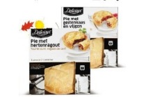 pie met hertenragout of geitenkaas