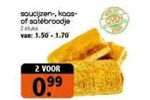 saucijzen kaas of sat en eacute broodje
