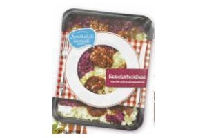 runderhachee met rode kool en aardappelpuree