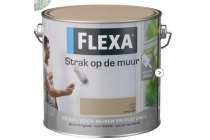 flexa strak op de muur