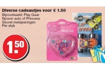 diverse cadeautjes voor en euro 1 50