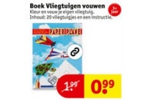 boek vliegtuigen vouwen