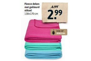 fleece deken met gekleurd stiksel