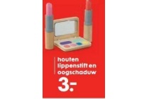 houten lippenstift en oogschaduw