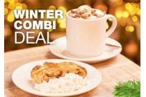 warme chocolademelk met marshmallows en warme apfelstrudel