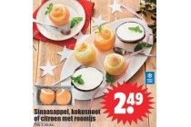sinaasappel kokosnoot of citroen met roomijs