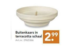 buitenkaars in terracotta schaal