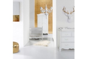 babykamer royal wit