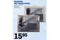 bedsprei met borduursel