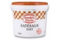 zoete sat en eacute saus