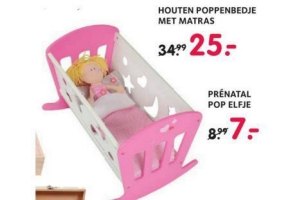 houten poppenbedje met matras pr en eacute natal pop elfje