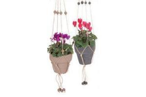 bloempot met macrame hanger