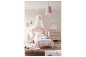 tienerbed rosa