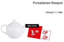 porseleinen theepot