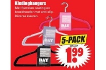 kledinghangers