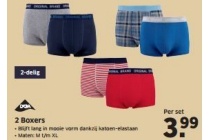 2 boxers