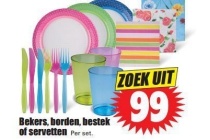 bekers borden bestek of servetten