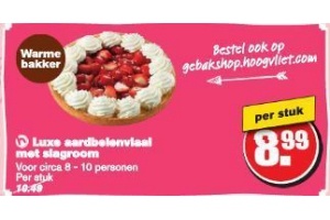 luxe aardbeienvlaai met slagroom