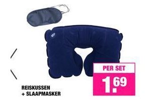 reiskussen en slaapmasker