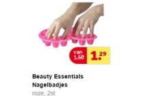 beauty essentials nagelbadjes