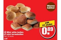 mini witte bollen of mini tarwebollen