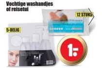 vochtige washandje of reisetui