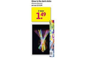 glow in the dark sticks