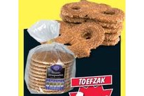 roomboter krakelingen stroopwafels eiercakes of makronen