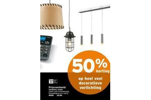 heel veel decoratieve verlichting
